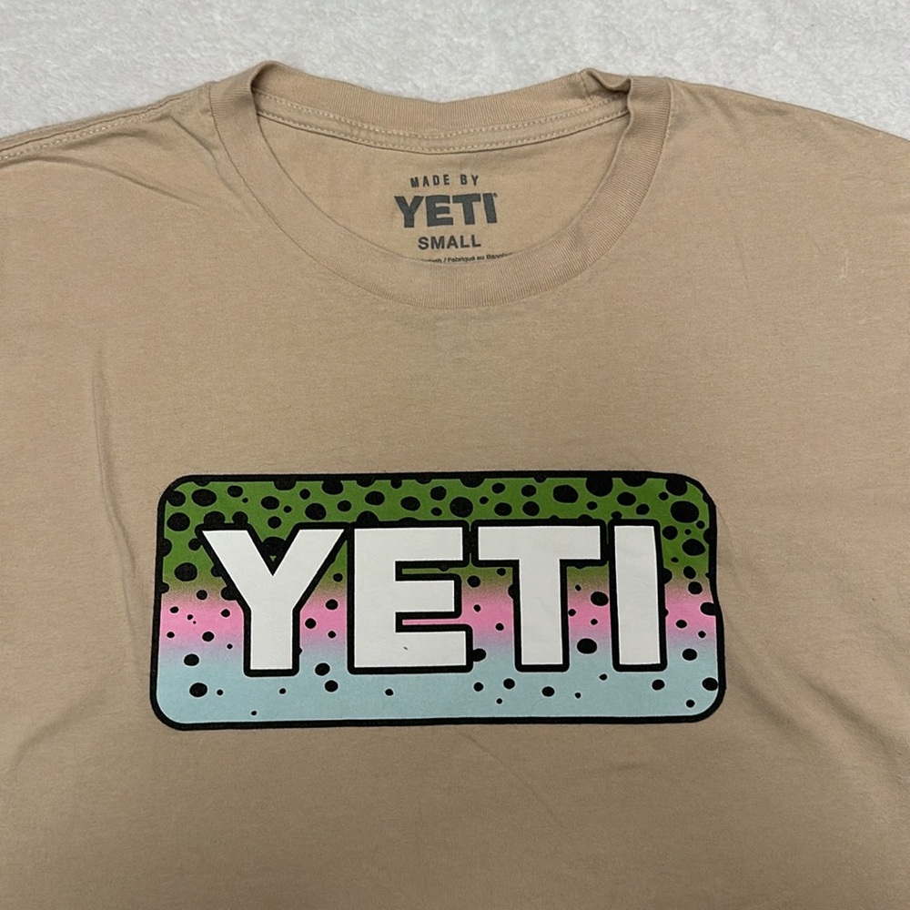 Yeti Unisex Small Tshirt